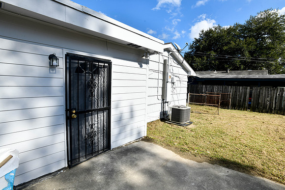 6227fairfax-1237