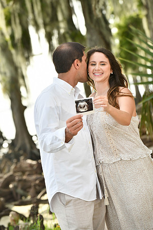 alexisBabyBump-301