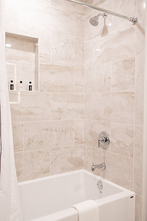 614baronne305-6162