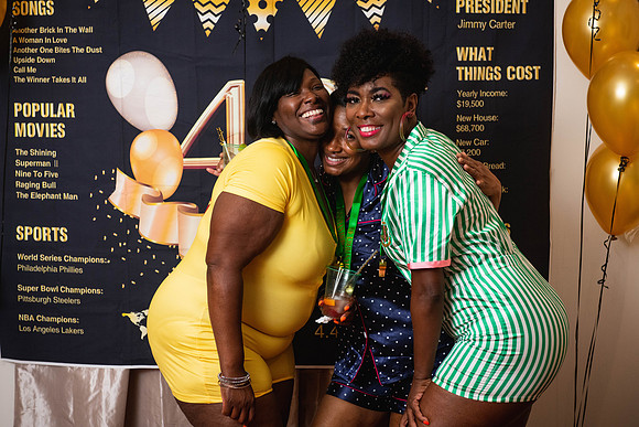 Latoya40th-241