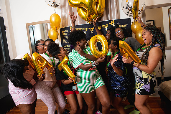 Latoya40th-264