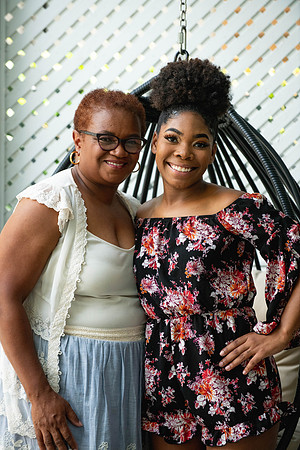 Latoya40th-567