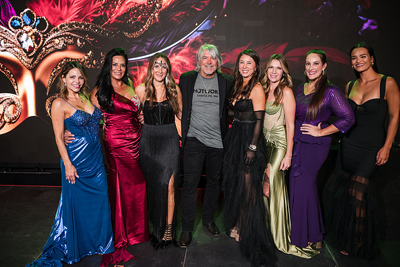 HOTWORXc25_DF-4812