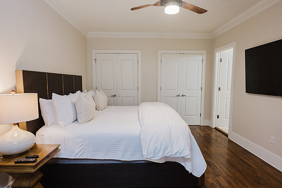 220 Decatur_302-8