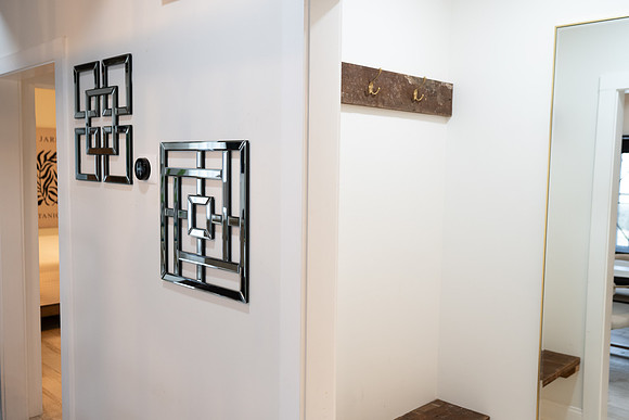 328 N.Roman-42