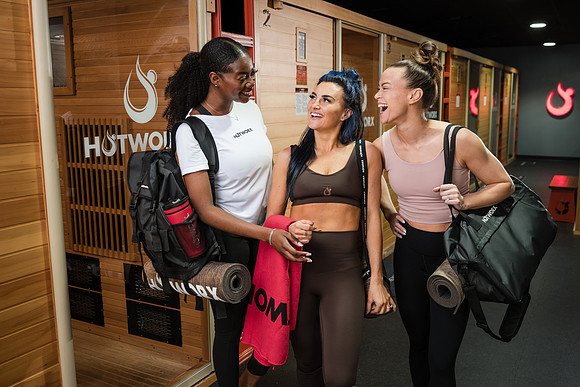 HOTWORX_Spring25VI-380