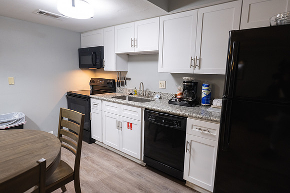 519frenchmen_2ndfloor_DF-5527