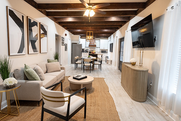 328 N.Roman-4