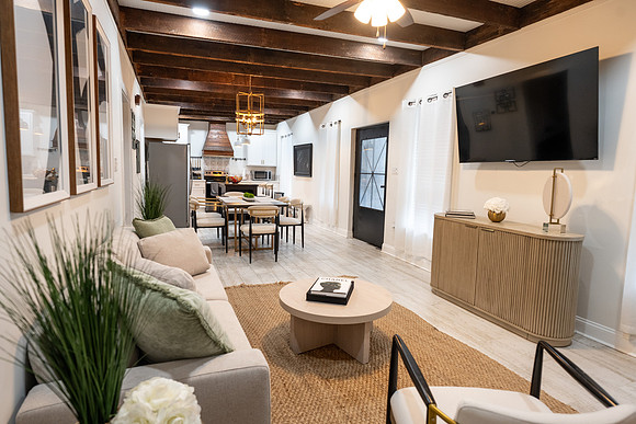 328 N.Roman-5