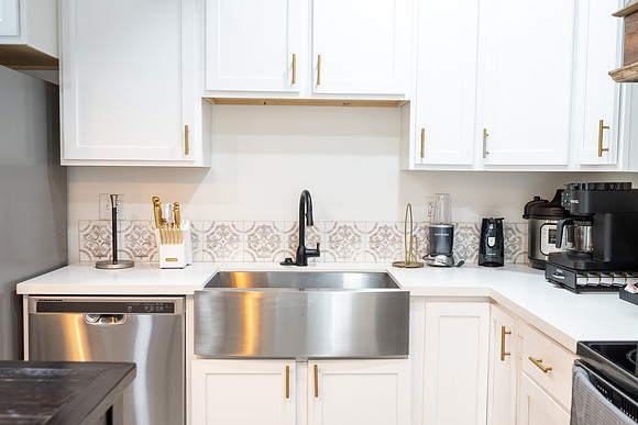 328 N.Roman-19