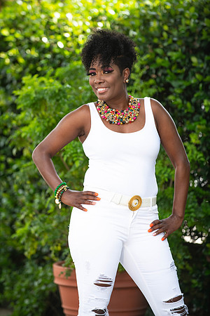 Latoya40th-447
