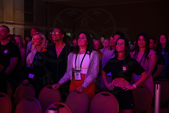 HOTWORXconvention24-7062
