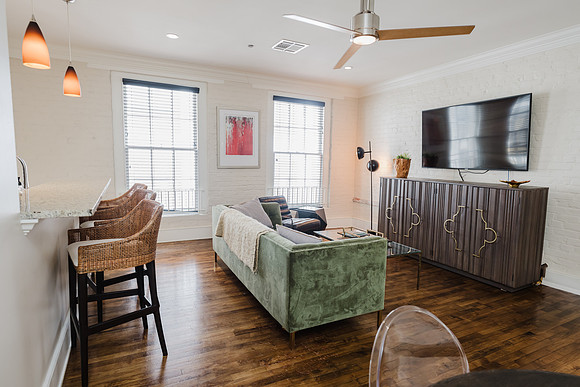 220 Decatur_302-14